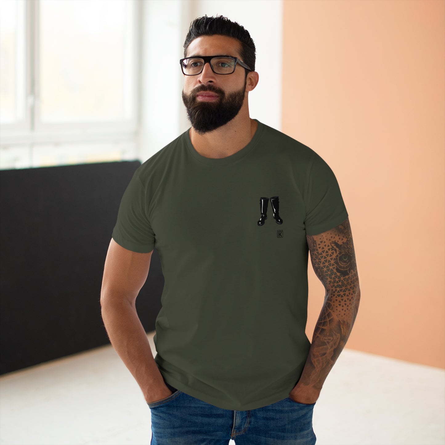 Boots T-shirt