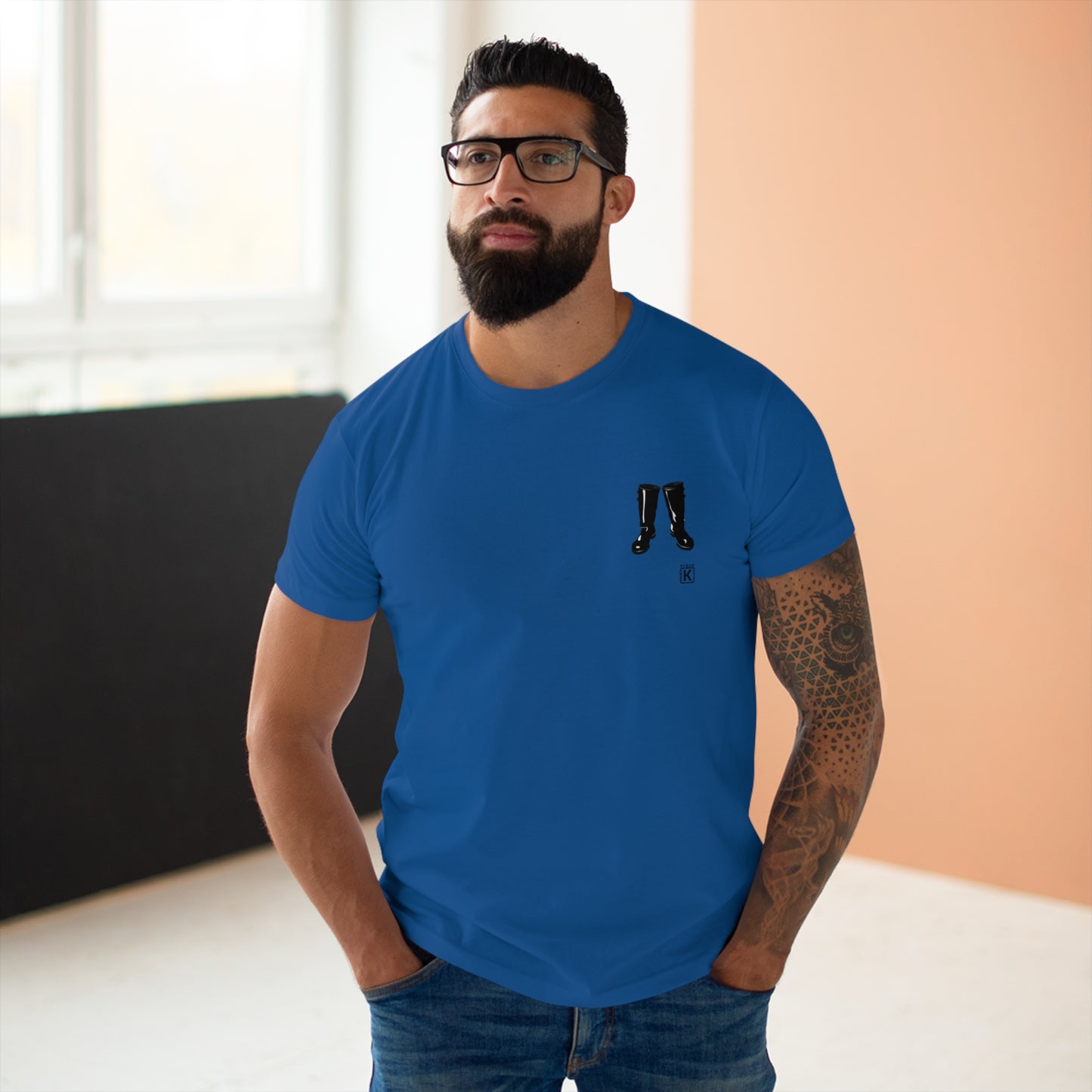 Boots T-shirt