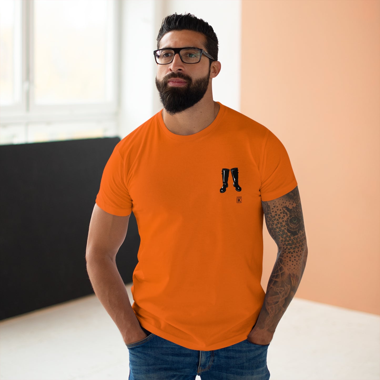 Boots T-shirt